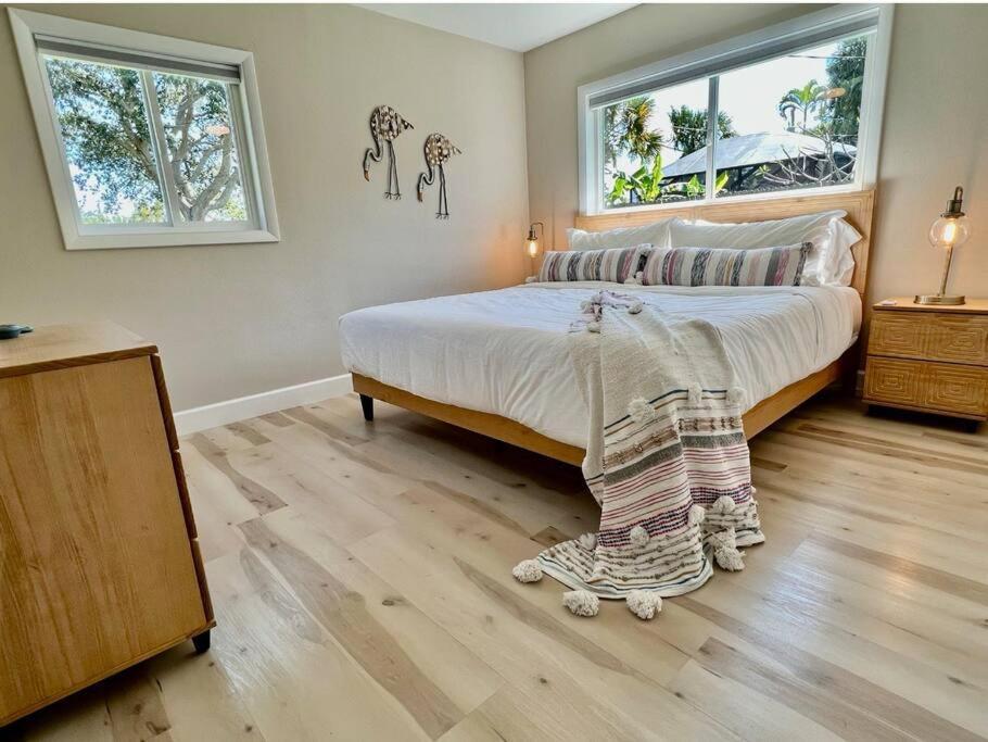 Sea La Vie - Beach Town Charm+Newly Renovated Cocoa Beach Εξωτερικό φωτογραφία